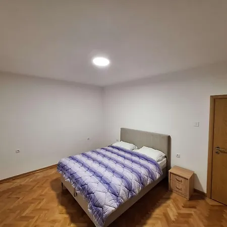Tb Apartment *